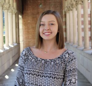 Danielle Collins Headshot